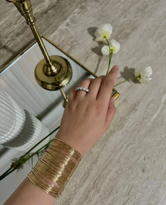 Yeni Sezon Koleksiyonu: Işıltılı Başlangıç